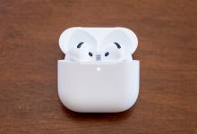 تحديث البرنامج الثابت لـ AirPods 4 متوفر الآن