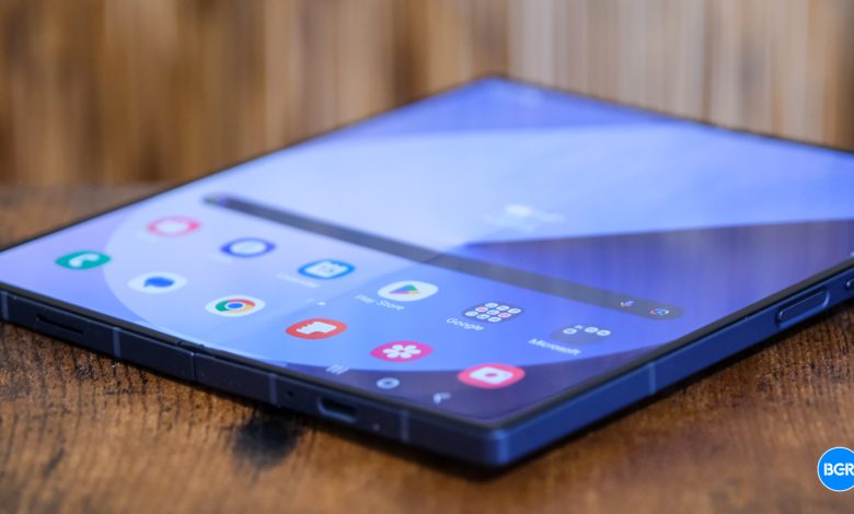 لماذا يجب أن يكون معجبو سامسونج متحمسين لجهاز Galaxy Z Fold 7 العام المقبل