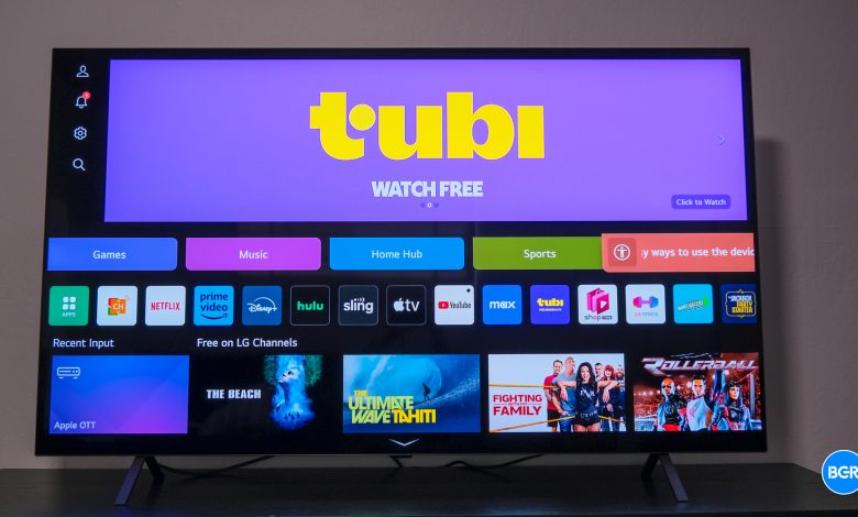 ظهرت أجهزة تلفزيون OLED الجديدة من LG لأول مرة في معرض CES 2025، ولكن احصل على تلفزيون LG B4 OLED بدلاً من ذلك