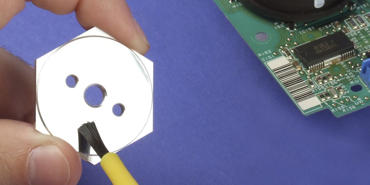 Epoxy EP112 المستخدمة في تصنيع الإلكترونيات الدقيقة Epoxy EP112 المستخدمة في تصنيع الإلكترونيات الدقيقة