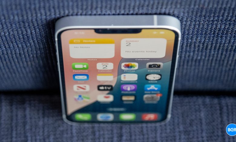 12 جيجابايت من ترقية ذاكرة الوصول العشوائي لاستخبارات Apple