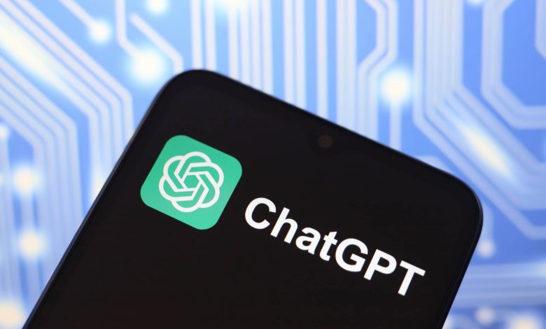 وبحسب ما ورد يختبر ChatGPT العلامات المائية للصور ، ولكن فقط على حسابات مجانية