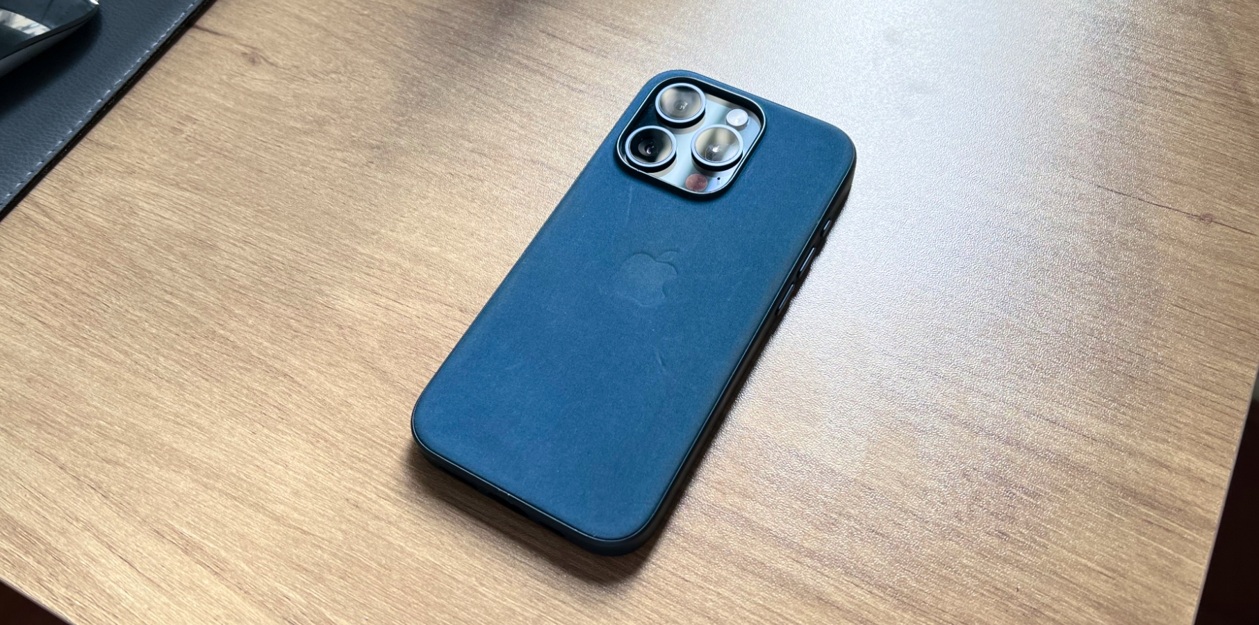 تصادم iPhone 17 Pro Case Design Clash بين المتسربات تصادم iPhone 17 Pro Case Design Clash بين المتسربات
