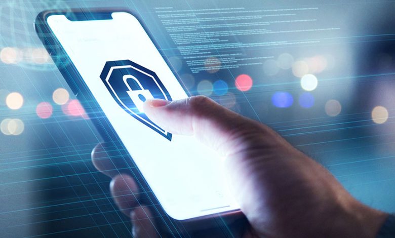 الوصول إلى البيانات الخاصة يجعل تطبيقات الهاتف المحمول الهدف للمتسللين