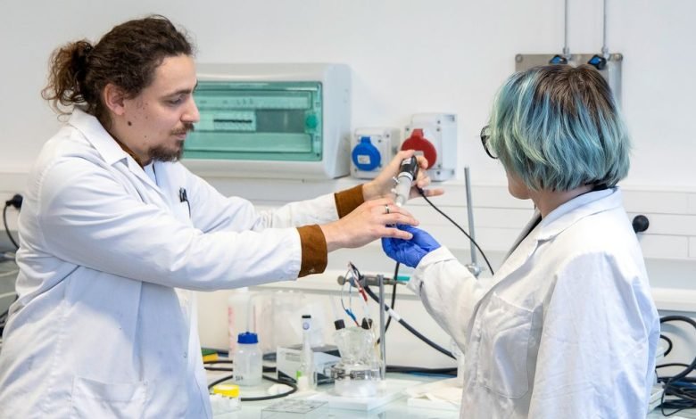 أغشية تبادل أنيون: مستقبل الهيدروجين الأخضر؟